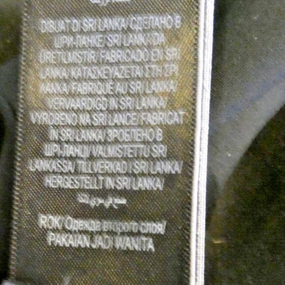 Black White Pencil Wool Skirt Size 8 Herringbone Fitted Office Core British M&S - Picture 8 of 10